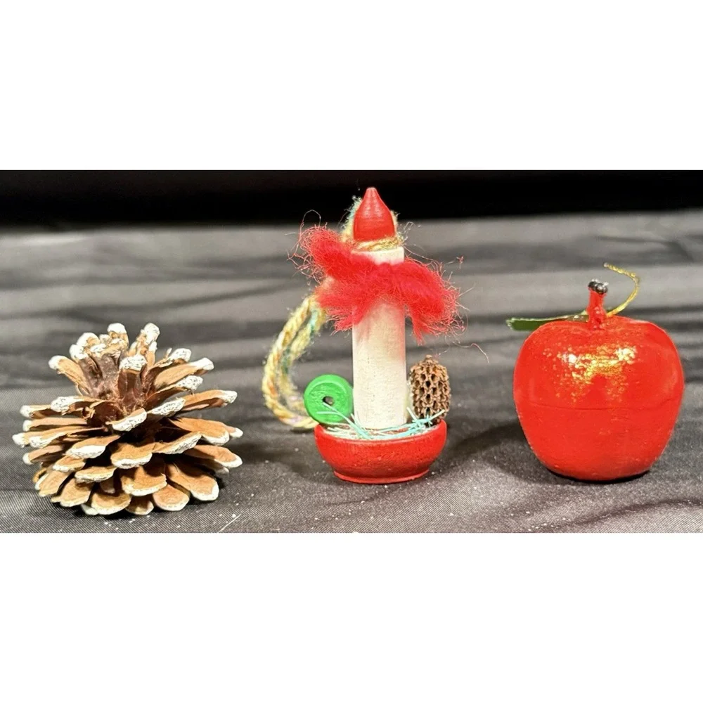 Holiday Time Christmas Ornaments Lot 14pc Mixed Red Green Gold Tree Decor Set